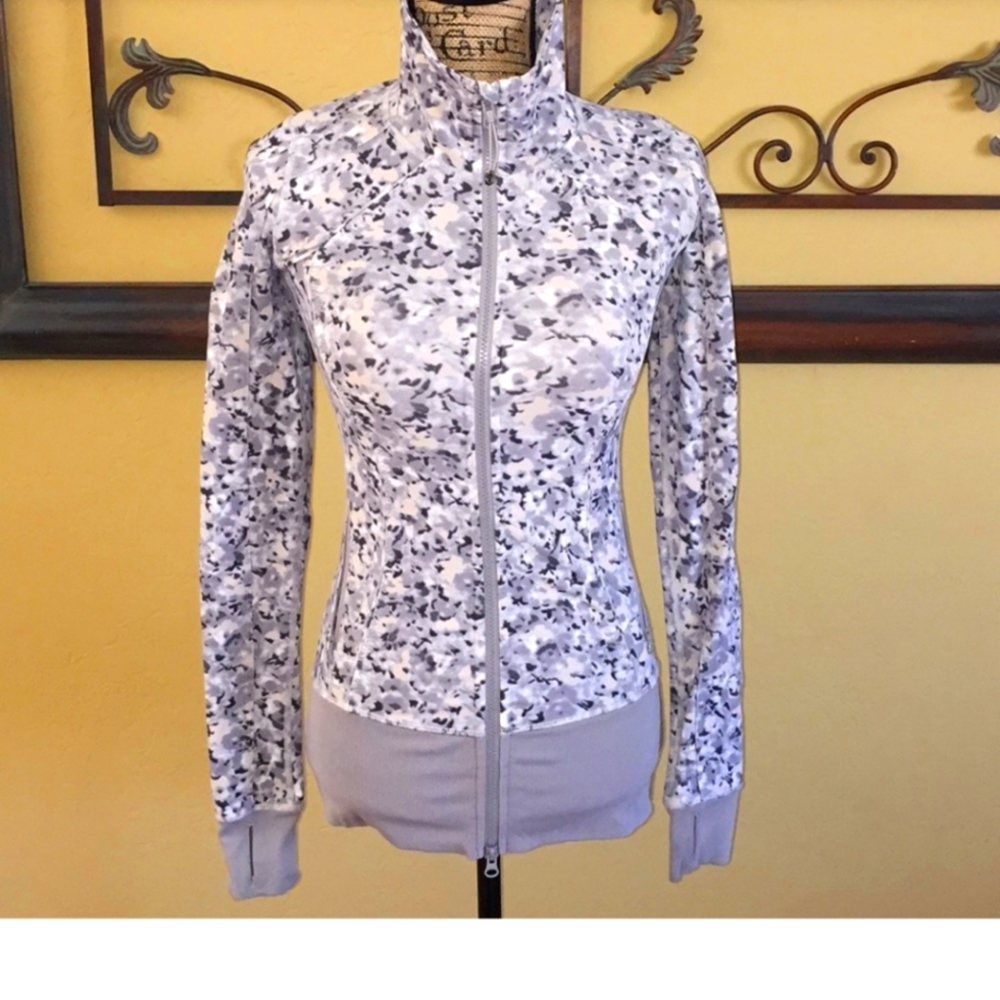 Lululemon Size 2 jacket